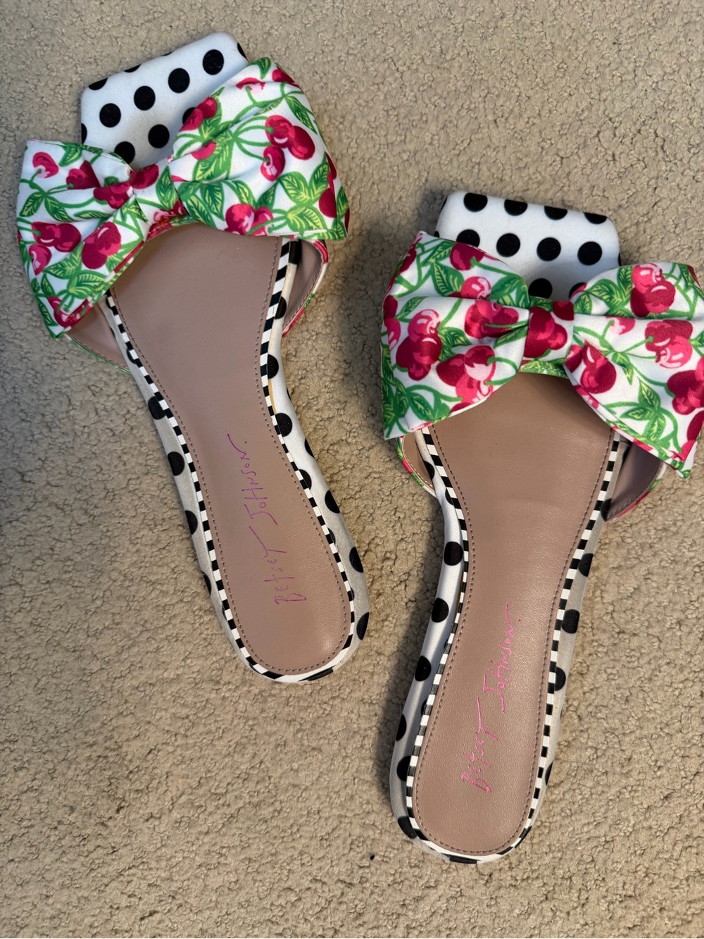 Betsey Johnson White Polka Dot Cherry Bow Slide Mules